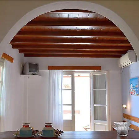 Aparthotel Pinelopi