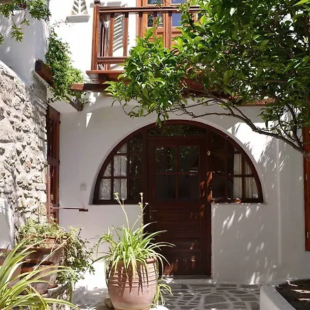 Pinelopi Mykonos Town