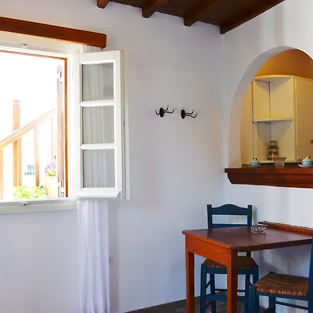 Pinelopi Aparthotel
